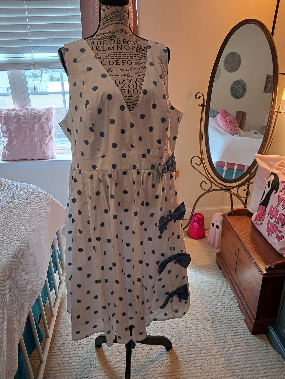Polka Dot Bow-Accent Torrid Retro Chic NWT Sz 2